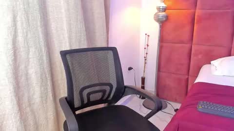 Hugo Cano online show from November 8, 2:01 am