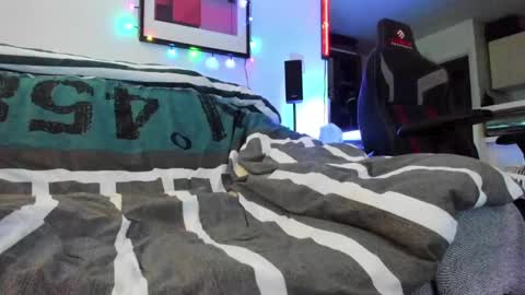 Hugo online show from December 25, 3:49 pm
