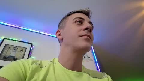 Hugo online show from January 5, 10:02 pm