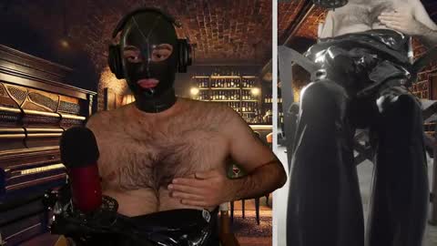 Snapshot of humandr0id chatting on January 20, 7:46 pm Humandroid online show from January 20, 7:46 pm