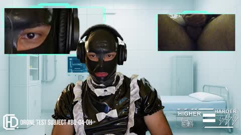 Snapshot of humandr0id chatting on September 21, 6:20 pm Humandroid online show from September 21, 6:20 pm