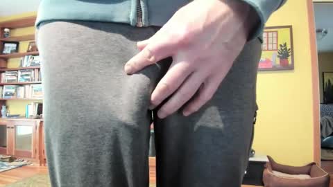 Big uncut cock dripping online show from December 30, 10:55 pm