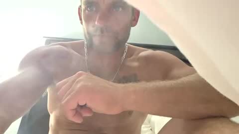 Snapshot of hunganhorny88 chatting on June 19, 4:39 am hunganhorny88 online show from June 19, 4:39 am