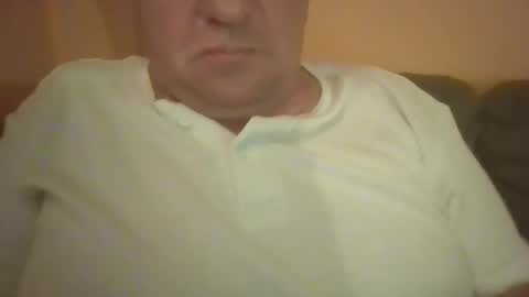 vastagfasz magyar apuci online show from September 28, 8:03 pm