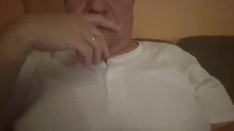 vastagfasz magyar apuci online show from September 29, 7:51 pm