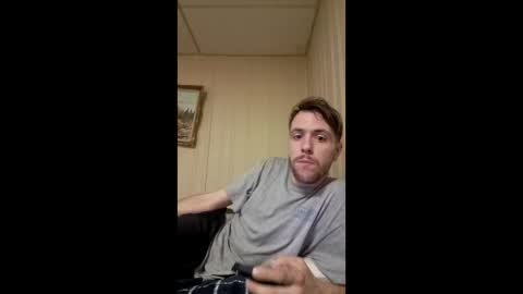 Snapshot of hungasl chatting on December 15, 5:17 pm hungasl online show from December 15, 5:17 pm