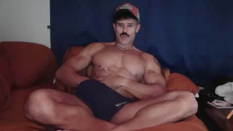 Snapshot of hungdong9 chatting on December 3, 5:48 am Hung Jake - online show from December 3, 5:48 am