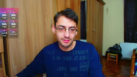 Snapshot of hungeddy chatting on January 15, 6:29 pm Eddy online show from January 15, 6:29 pm