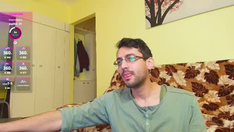 Snapshot of hungeddy chatting on March 9, 6:54 pm Eddy online show from March 9, 6:54 pm