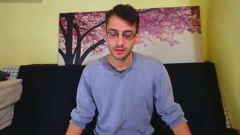 Snapshot of hungeddy chatting on October 11, 5:11 pm Eddy online show from October 11, 5:11 pm