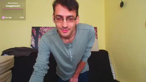 Snapshot of hungeddy chatting on October 16, 6:58 am Eddy online show from October 16, 6:58 am