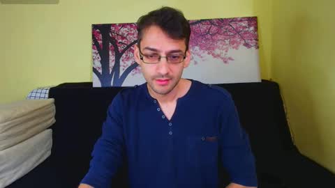 Snapshot of hungeddy chatting on October 21, 8:53 pm Eddy online show from October 21, 8:53 pm