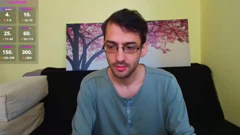 Snapshot of hungeddy chatting on November 21, 8:57 am Eddy online show from November 21, 8:57 am