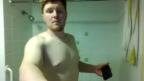Snapshot of hungnhard76 chatting on May 24, 2:05 am hungnhard76 online show from May 24, 2:05 am