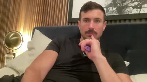 Hot Husbands online show from October 13, 7:47 pm