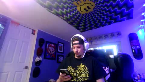 hungtxcock92 online show from December 15, 2:21 pm