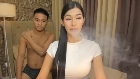 Snapshot of hunkhomerontop chatting on October 23, 7:29 am hunkhomerontop online show from October 23, 7:29 am