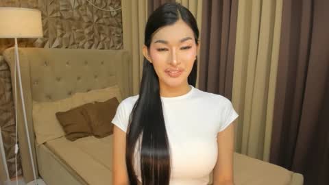 Snapshot of hunkhomerontop chatting on November 3, 6:25 am hunkhomerontop online show from November 3, 6:25 am