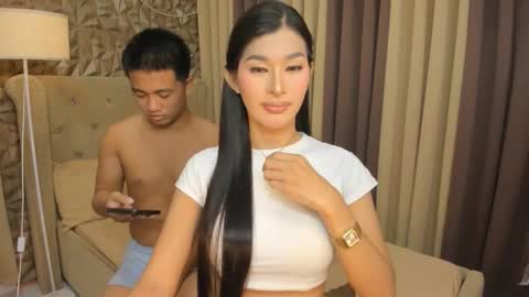 Snapshot of hunkhomerontop chatting on November 6, 9:10 am hunkhomerontop online show from November 6, 9:10 am