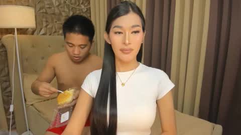 Snapshot of hunkhomerontop chatting on November 11, 9:09 am hunkhomerontop online show from November 11, 9:09 am