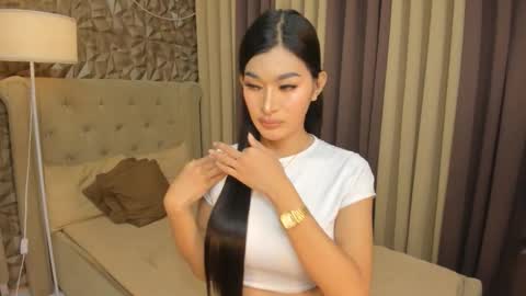 Snapshot of hunkhomerontop chatting on November 24, 8:25 am hunkhomerontop online show from November 24, 8:25 am