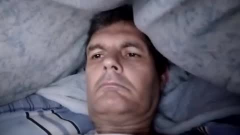 Snapshot of hunkmasclefad458 chatting on January 13, 7:35 am hunkmasclefad458 online show from January 13, 7:35 am