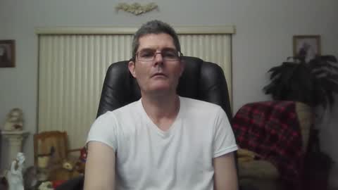 Snapshot of hunkmasclefad458 chatting on February 9, 5:11 am hunkmasclefad458 online show from February 9, 5:11 am