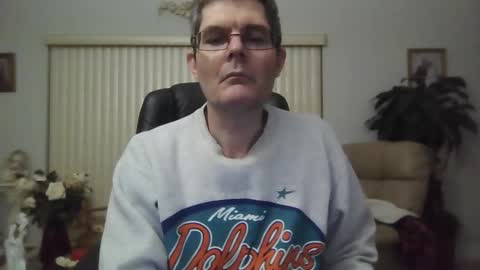 Snapshot of hunkmasclefad458 chatting on February 23, 5:49 am hunkmasclefad458 online show from February 23, 5:49 am