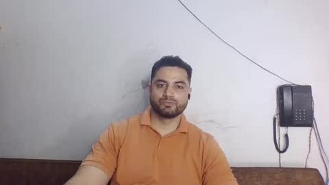 Snapshot of hunkster102 chatting on May 19, 9:37 am hunkster102 online show from May 19, 9:37 am