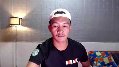 hunkylloyd online show from March 19, 7:45 am