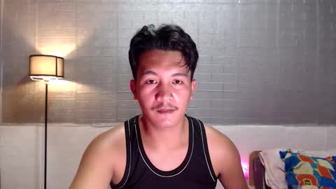 hunkylloyd online show from March 20, 5:34 am