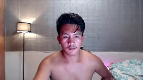 hunkylloyd online show from March 26, 12:44 pm