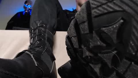  I AM NOT A DIRECTOR I AM THE BOSS            KINGDADDYSIRSTR8ALPHAMASTER online show from March 8, 4:00 pm