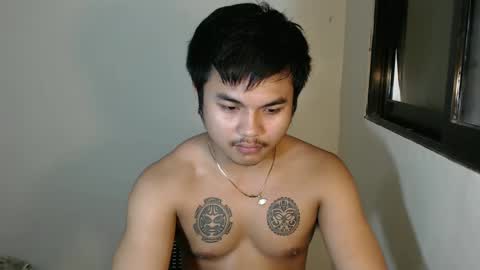 Snapshot of hunkyzeus chatting on January 6, 6:03 am hunkyzeus online show from January 6, 6:03 am