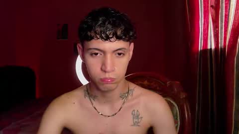 Snapshot of hunter_jagg chatting on February 17, 8:37 pm hunter_jagg online show from February 17, 8:37 pm