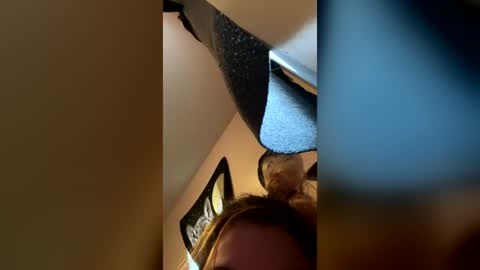 Snapshot of hunterbelle chatting on July 4, 9:21 pm hunterbelle online show from July 4, 9:21 pm