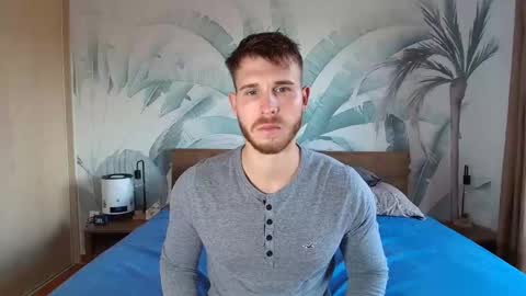 Snapshot of hunterbridges chatting on October 18, 9:54 am Hunter Bridges online show from October 18, 9:54 am