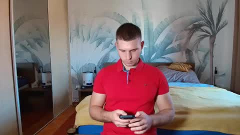 Snapshot of hunterbridges chatting on October 31, 10:16 am Hunter Bridges online show from October 31, 10:16 am