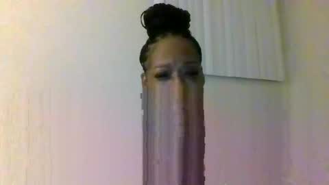 Snapshot of hunybunz154 chatting on December 19, 12:45 pm hunybunz154 online show from December 19, 12:45 pm