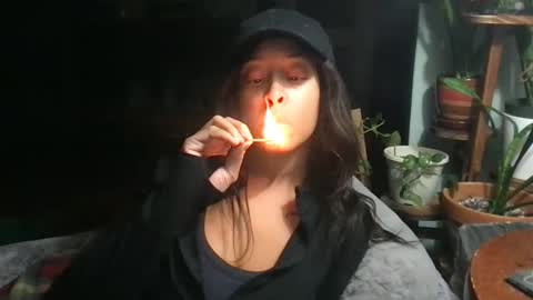 Goddess Hunyy online show from December 15, 12:15 am