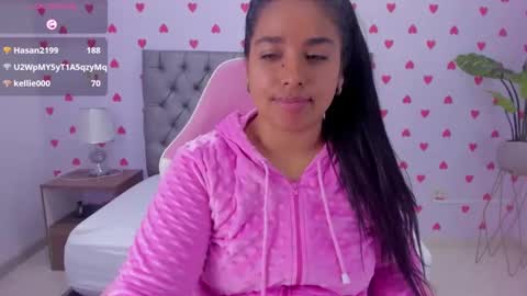 H U R R E M online show from February 21, 9:02 am
