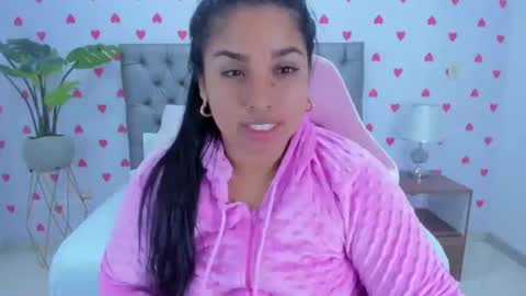 H U R R E M online show from March 11, 6:43 am