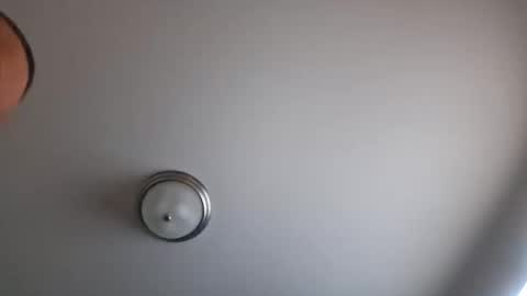 huskeynuts online show from November 20, 1:55 pm