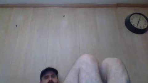 huskygengar22 online show from April 16, 2:12 am