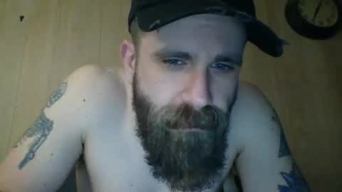 huskygengar22 online show from July 4, 8:31 am