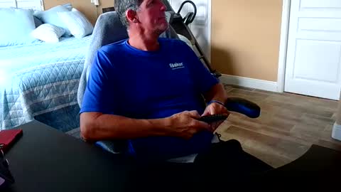 hvacstud4 online show from April 8, 7:14 pm