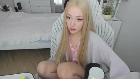 maru online show from December 4, 8:23 am