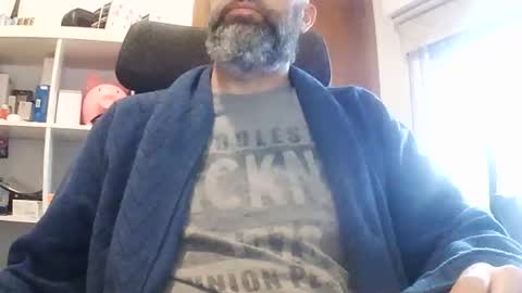 Hyperpau online show from November 30, 7:45 am