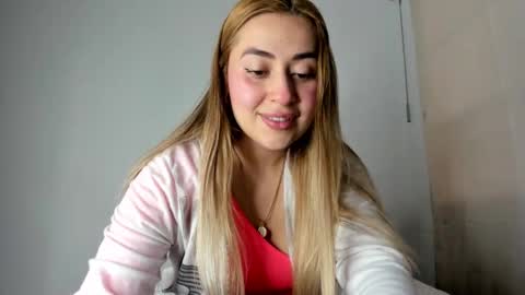 Hyun Joo online show from October 11, 6:06 pm