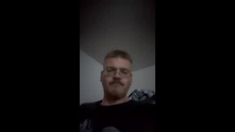 Snapshot of i_b_p_s420 chatting on December 20, 11:06 am i_b_p_s420 online show from December 20, 11:06 am